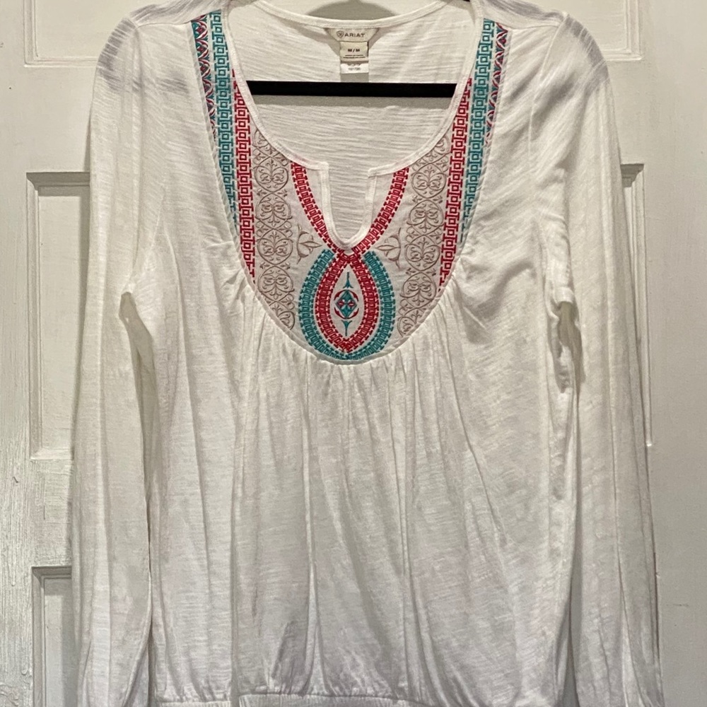 Ariat embroidered, Cotton blend, long sleeve top